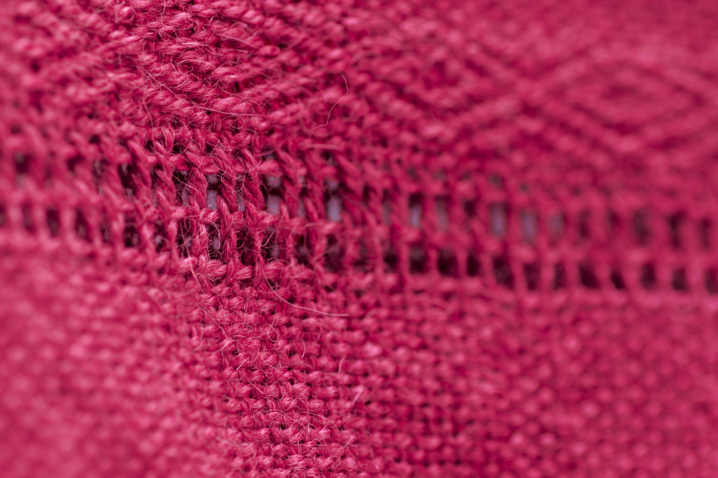 Alpaca Scarf - Burgundy Tafetán