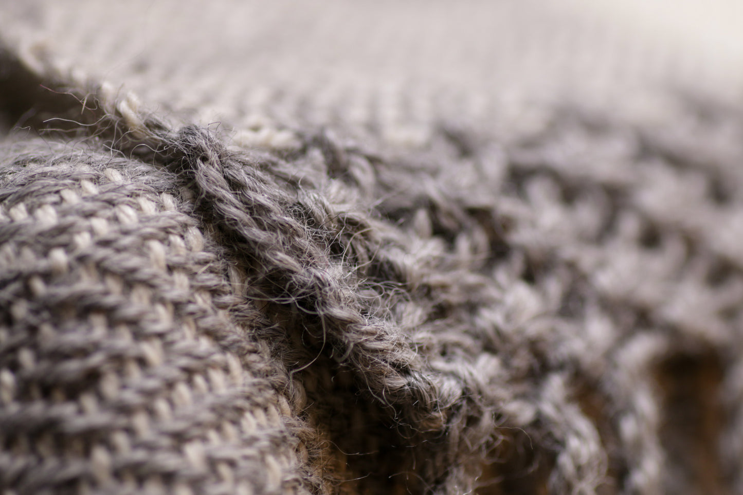 Alpaca Shawl - Natural Grey White Partridge